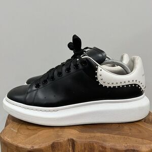 Alexander McQueen Oversized Studded Men's Sneakers 43 EU / 10 US Black White